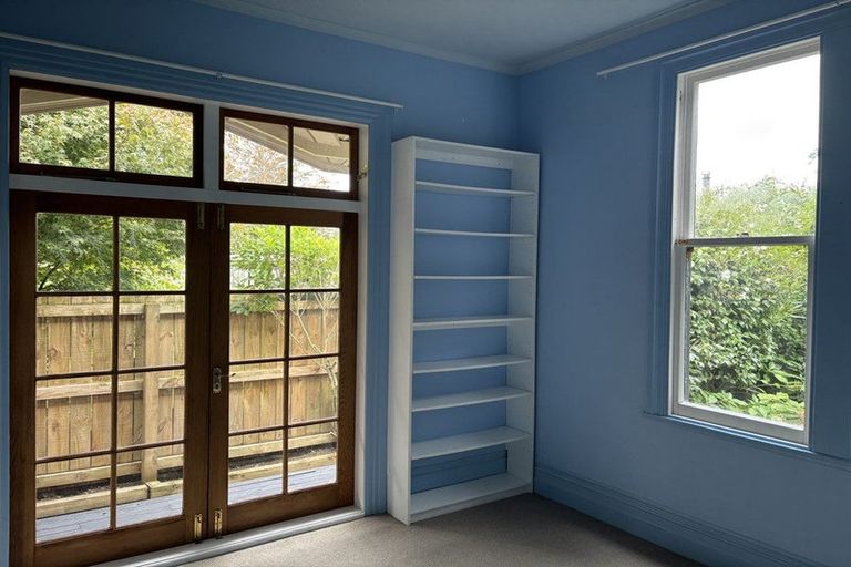 Photo of property in 34 Main Street, Greytown, 5712