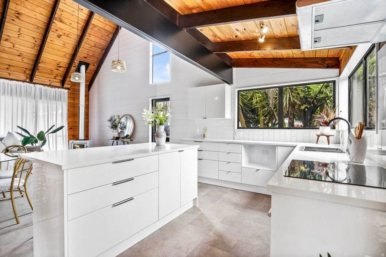 Photo of property in 37a Collins Road, Melville, Hamilton, 3206