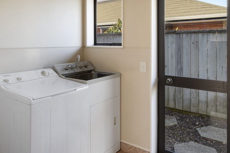 Photo of property in 1/4 Weka Street, The Wood, Nelson, 7010