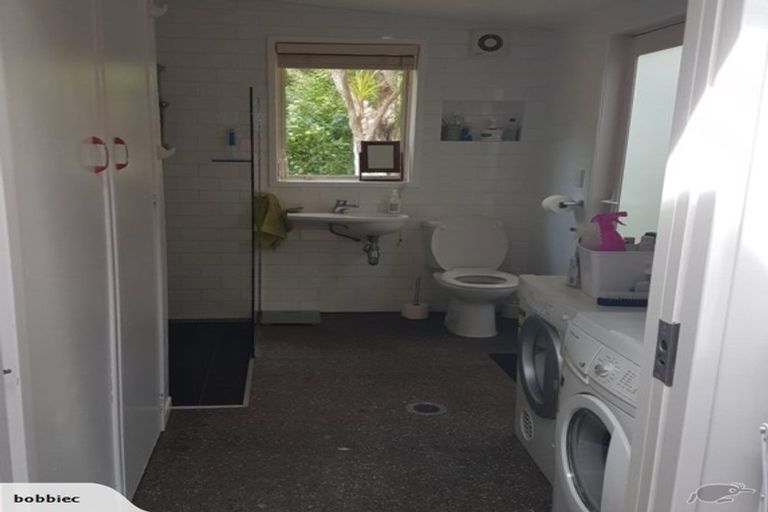 Photo of property in 54 Beach Valley Road, Piha, New Lynn, 0772