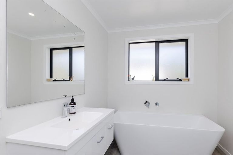 Photo of property in 328 Warburton Crescent, Te Awamutu, 3800