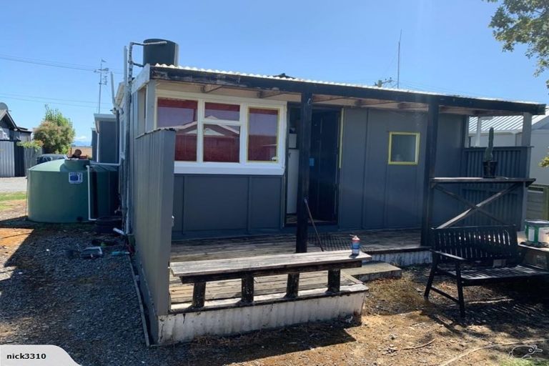 Photo of property in 38 Armstrong Avenue, Carterton, 5713