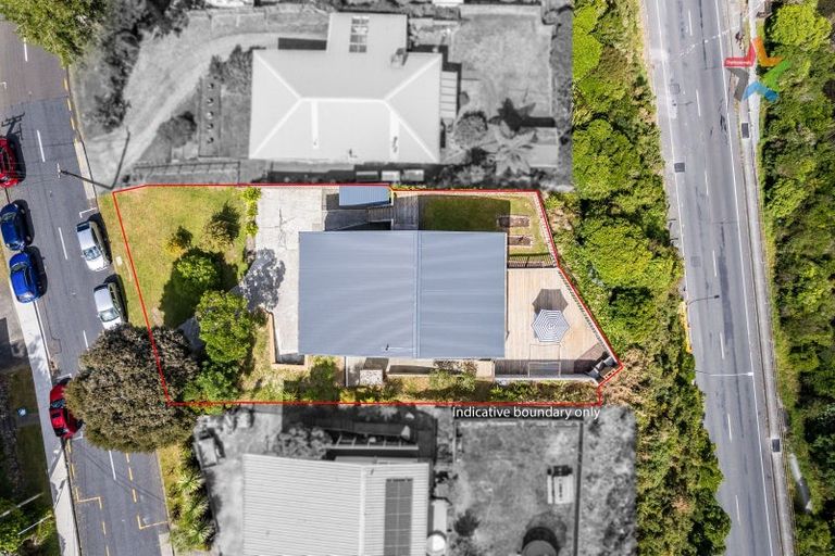 Photo of property in 11 Manor Drive, Stokes Valley, Lower Hutt, 5019