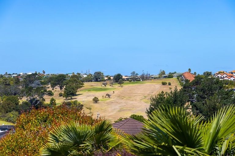 Photo of property in 27 Commodore Court, Gulf Harbour, Whangaparaoa, 0930