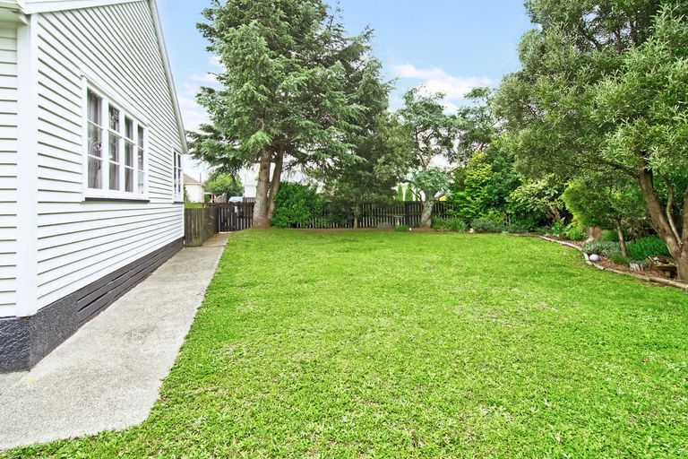 Photo of property in 3 Montgomery Place, Lansdowne, Masterton, 5810