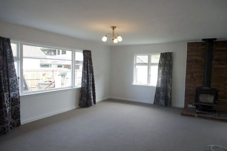 Photo of property in 104 Maidstone Road, Ilam, Christchurch, 8041