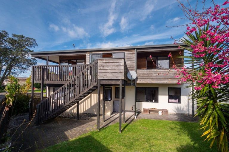 Photo of property in 1b Hunter Way, Otumoetai, Tauranga, 3110