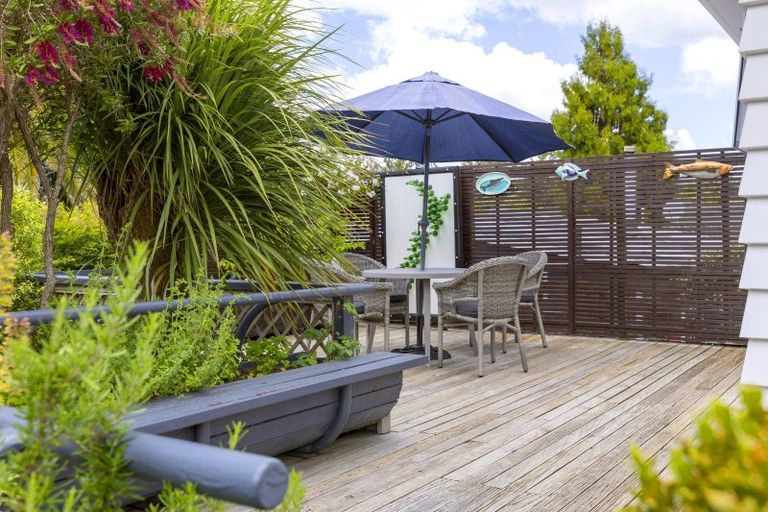 Photo of property in 29 Tamatea Road, Taupo, 3330