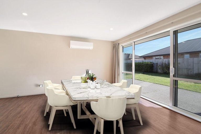 Photo of property in 5 Harakeke Way, Rangiora, 7400