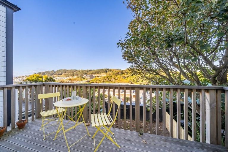 Photo of property in 149 Tasman Street, Mount Cook, Wellington, 6021