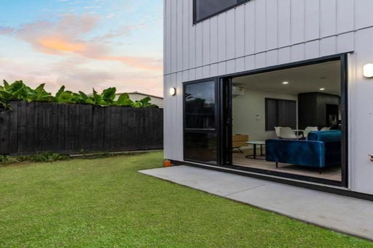 Photo of property in 18 Jupiter Street, Milson, Palmerston North, 4414