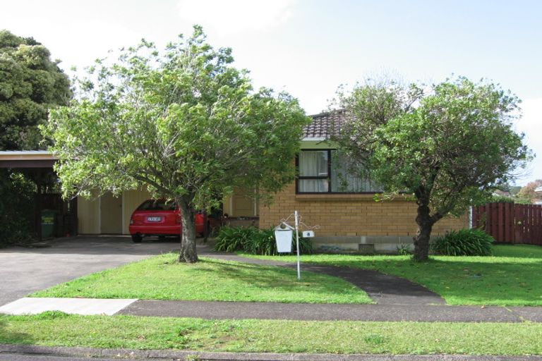 Photo of property in 4 Rene Place, Sunnyhills, Auckland, 2010