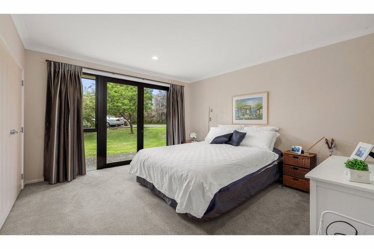 Photo of property in 2 Pickmere Lane, Kerikeri, 0230