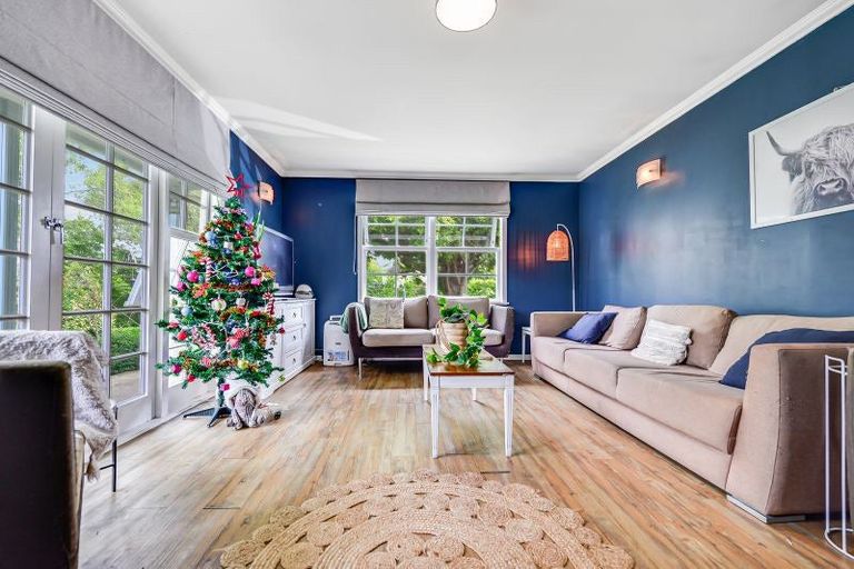 Photo of property in 73 Morrow Avenue, St Andrews, Hamilton, 3200