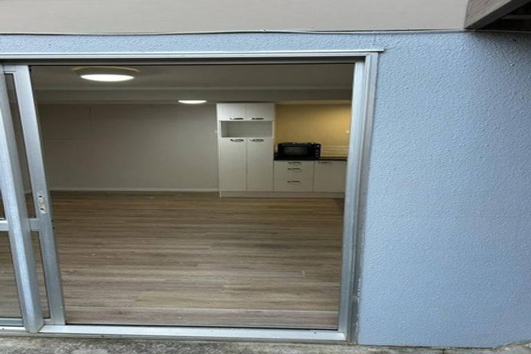 Photo of property in 1/67 Langana Avenue, Browns Bay, Auckland, 0630