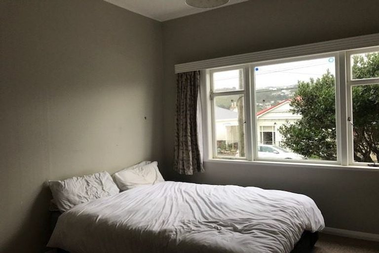 Photo of property in 247 Rintoul Street, Berhampore, Wellington, 6023