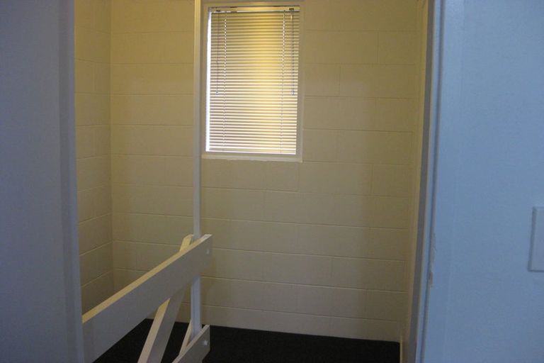 Photo of property in 2/86 Picton Avenue, Riccarton, Christchurch, 8011