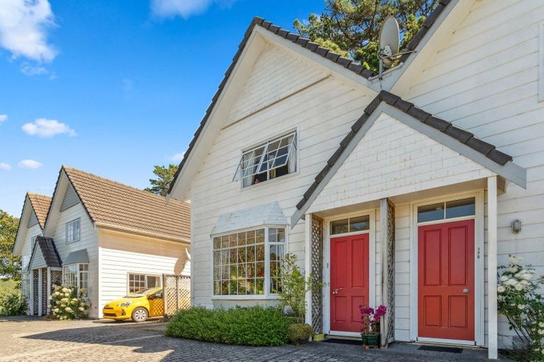 Photo of property in 19a Percy Dyett Drive, Karori, Wellington, 6012