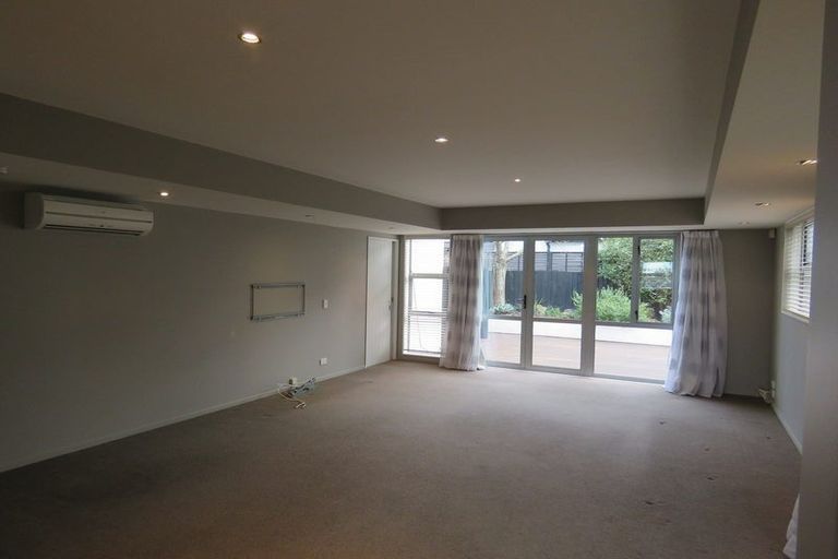 Photo of property in 30g Lyndon Street, Riccarton, Christchurch, 8041