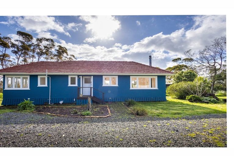Photo of property in 76 Hospital Road, Te Kopuru, 0371