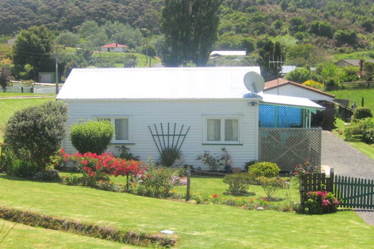 Photo of property in 392 Waiwera Street, Kawhia, 3889