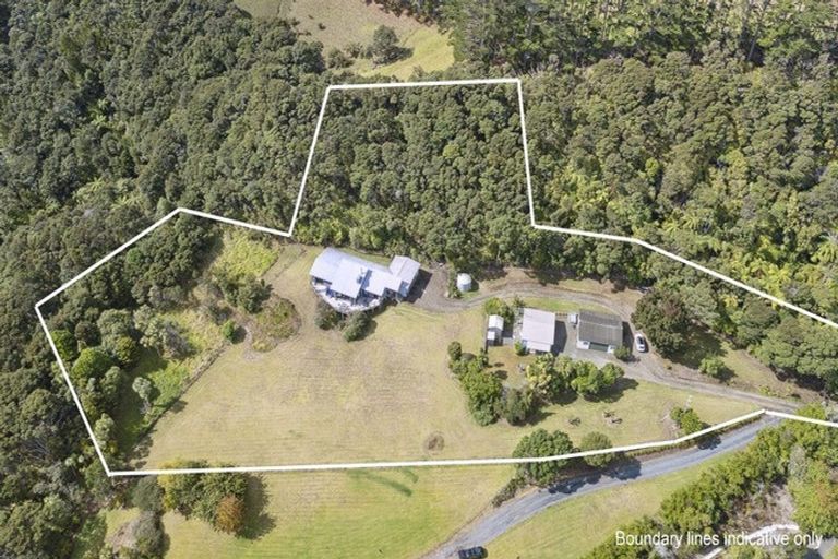 Photo of property in 1355 Old North Road, Helensville, 0875