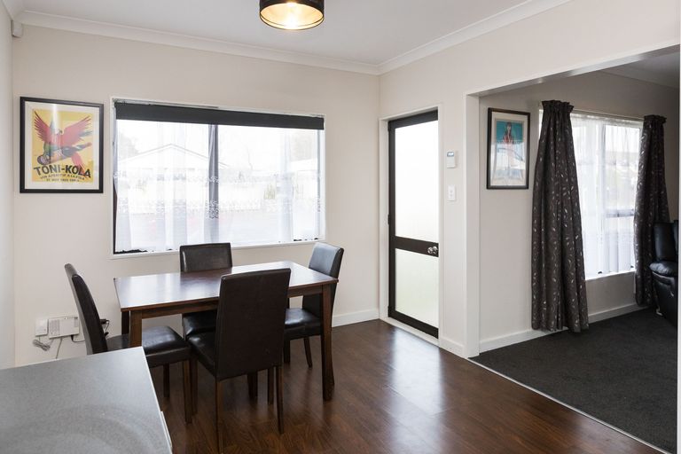 Photo of property in 67 Benmore Avenue, Cloverlea, Palmerston North, 4412