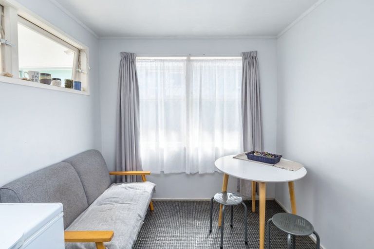 Photo of property in 38 Watt Street, Featherston, 5710