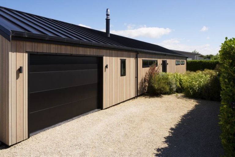 Photo of property in 26 Burgundy Drive, Martinborough, 5711