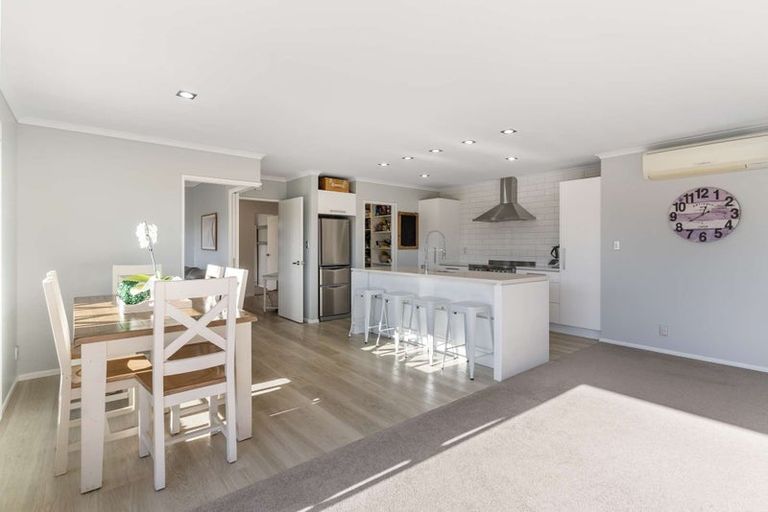 Photo of property in 17 Eyrewell Road, Pegasus, 7612