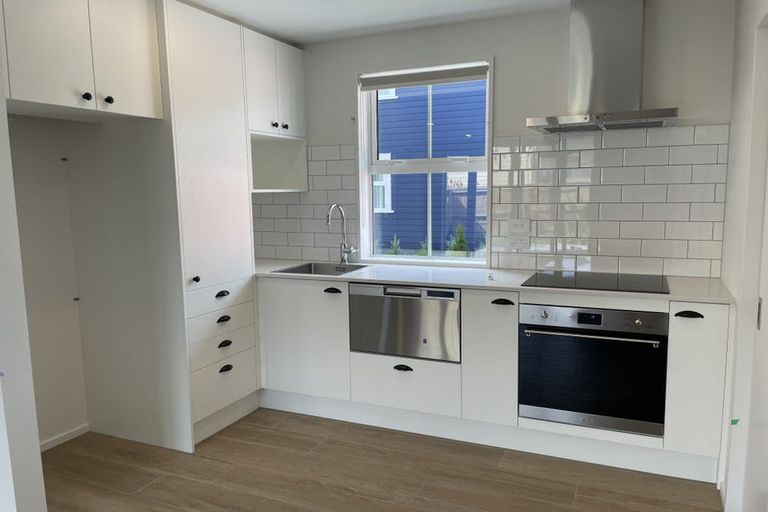 Photo of property in 3/63 Hills Road, Edgeware, Christchurch, 8013