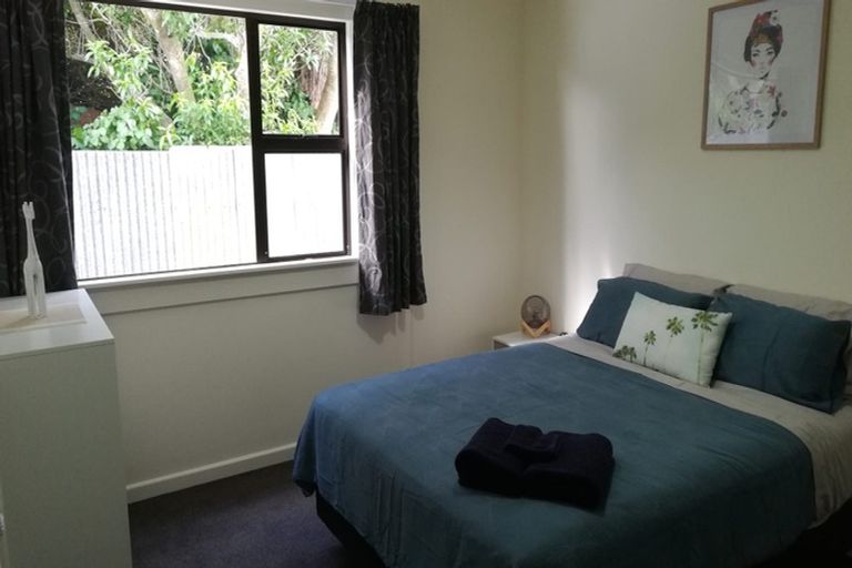 Photo of property in 74-76 Te Awe Awe Street, Hokowhitu, Palmerston North, 4410