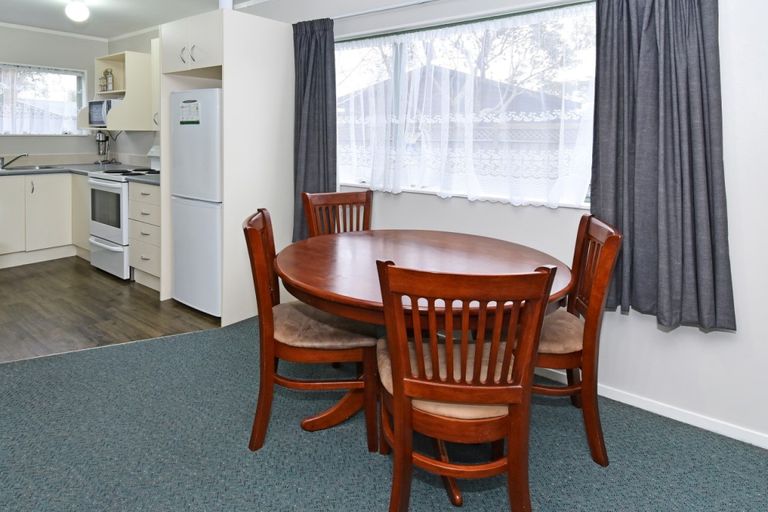 Photo of property in 10b Lane Road, Weymouth, Auckland, 2103