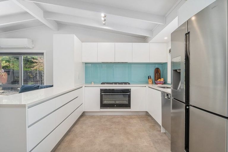 Photo of property in 3 Ocean Beach Road, Tairua, 3508