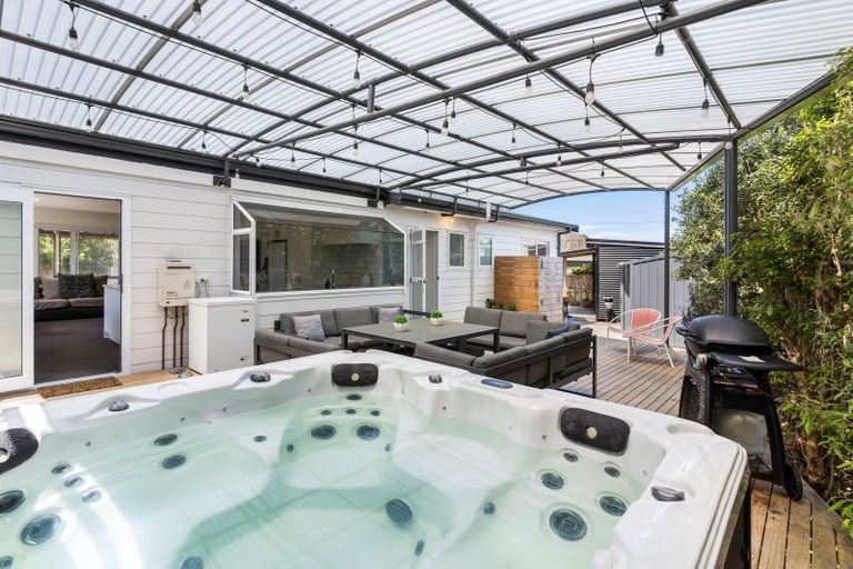 Photo of property in 126b Tamaki Road, Whangamata, 3620