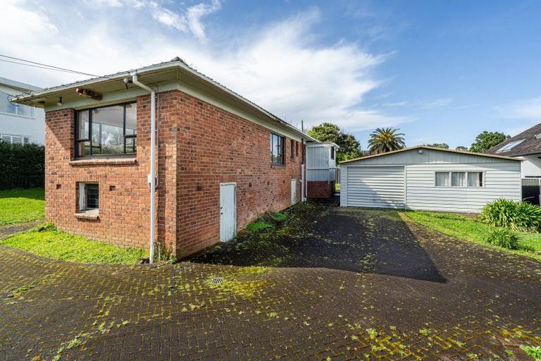 Photo of property in 30 Argyle Street, Herne Bay, Auckland, 1011