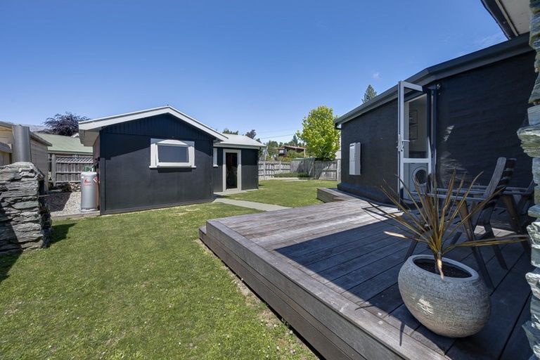 Photo of property in 6 Boundary Street, Arrowtown, 9302