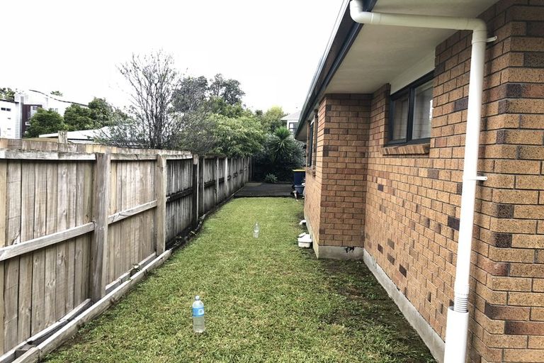 Photo of property in 33a Schnapper Rock Road, Greenhithe, Auckland, 0632