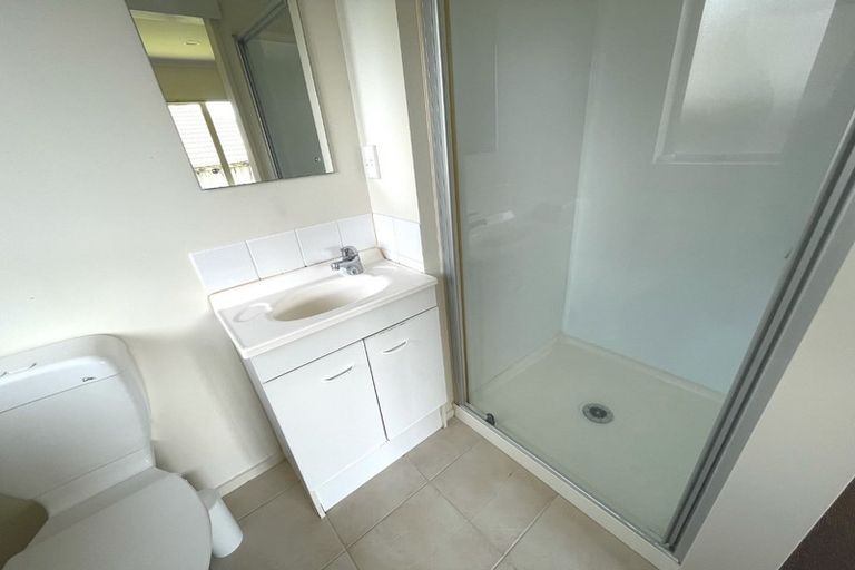 Photo of property in 28 Raphoe Road, Flat Bush, Auckland, 2019