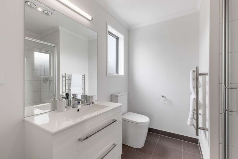 Photo of property in 67 Ridge View Crescent, Pukekohe, 2120