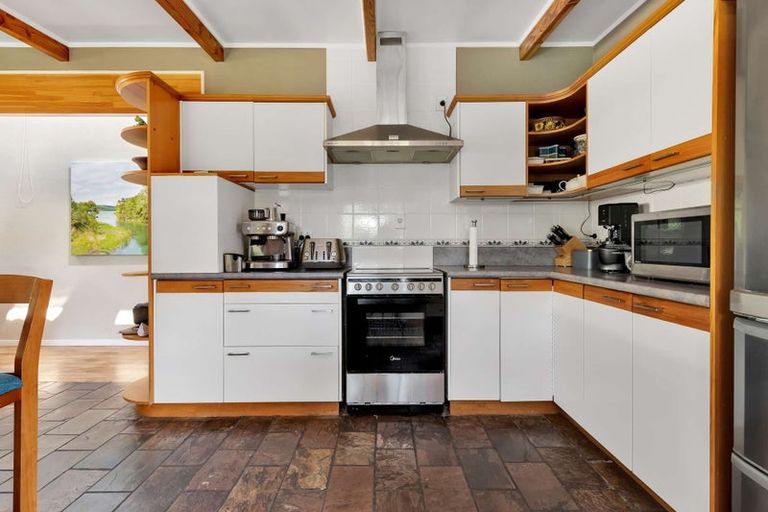 Photo of property in 16 Shepherd Road, Kawerau, 3127