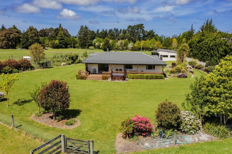 Photo of property in 238 Loburn Whiterock Road, Loburn, Rangiora, 7472