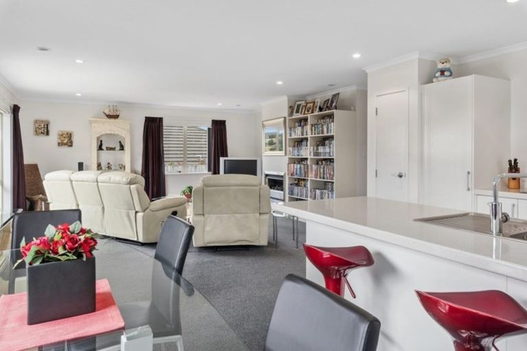 Photo of property in 6 Christopher Lane, Warkworth, 0910