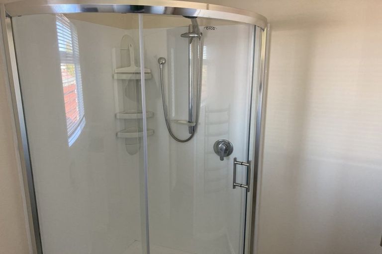 Photo of property in 31 Henley Crescent, Pirimai, Napier, 4112