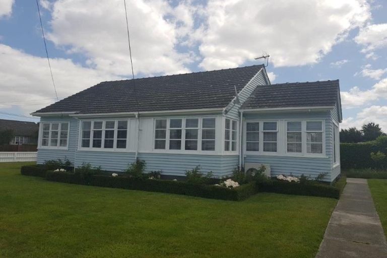 Photo of property in 129 Kerrs Road, Avonside, Christchurch, 8061