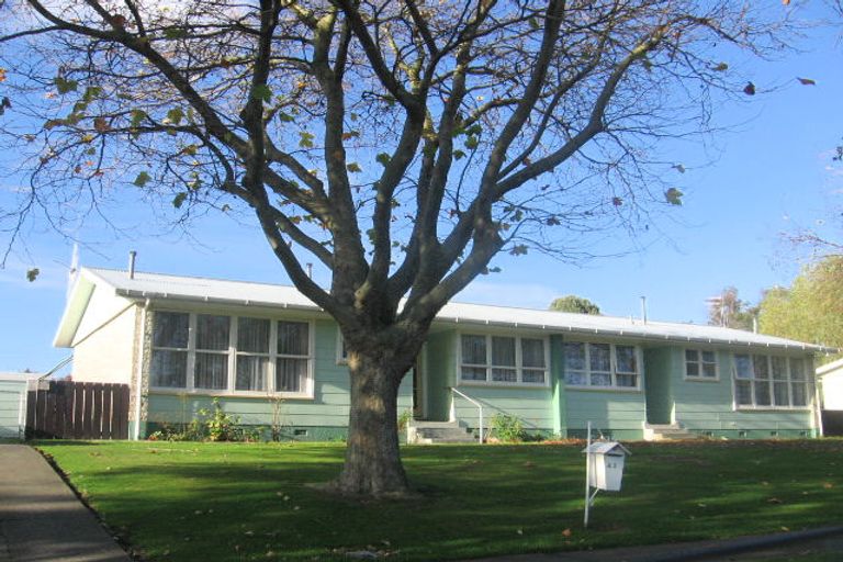 Photo of property in 43-45 Stillwater Place, Westbrook, Palmerston North, 4412