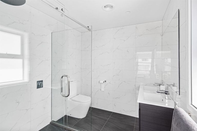 Photo of property in 4 Crompton Avenue, Churton Park, Wellington, 6037