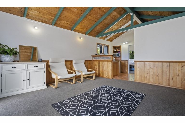 Photo of property in 37 Purerua Road, Kerikeri, 0294