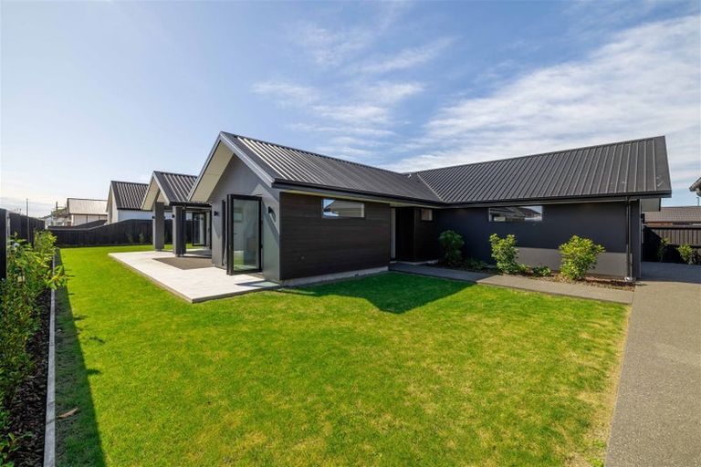 Photo of property in 7 Candlesticks Crescent, Lincoln, 7608