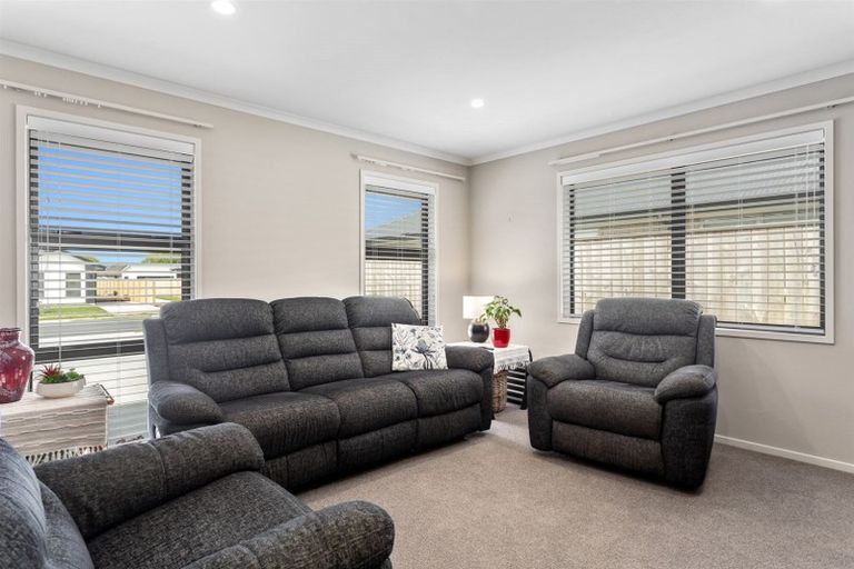 Photo of property in 8 Karearea Drive, Coastlands, Whakatane, 3120